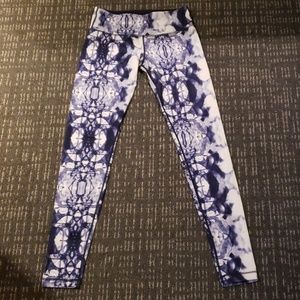 Lululemon workout pants